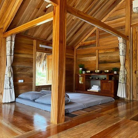 Na Tue An-Homestay 81 Vo Van Kiet トゥエンクアン エクステリア 写真